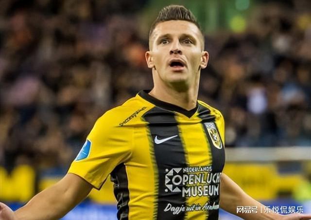 羽毛球——全英公开赛：韩国选手安洗莹女单夺冠.